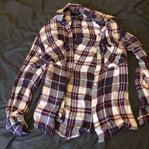 Women’s Plaid Long-Sleeve Shirt